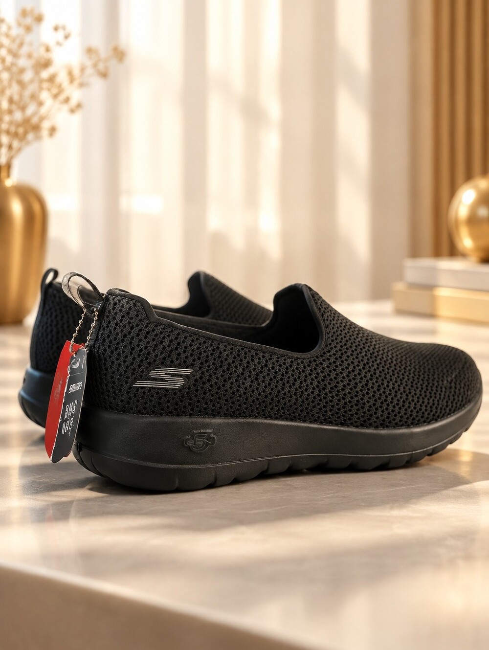 Skechers GoWalk Black Size 10 NEW
